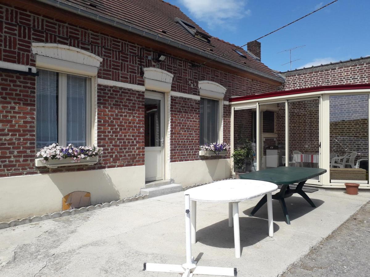 Chez Chantal et Guy Grandcourt  Kültér fotó